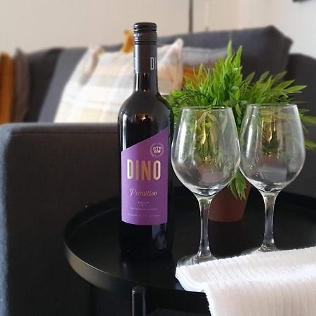 Spacious London Apartment 5 Min Walk To Leytonstone Underground Station And 5 Stops To Zone 1 Εξωτερικό φωτογραφία