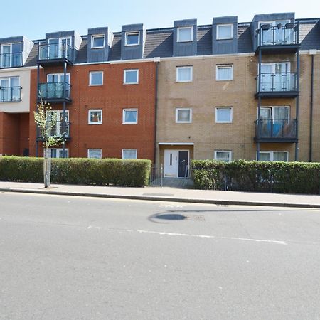 Spacious London Apartment 5 Min Walk To Leytonstone Underground Station And 5 Stops To Zone 1 Εξωτερικό φωτογραφία